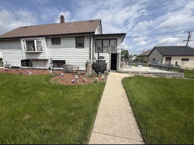 1044 Ferdinand Avenue, Forest Park, IL 60130