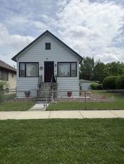 1044 Ferdinand Avenue, Forest Park, IL 60130