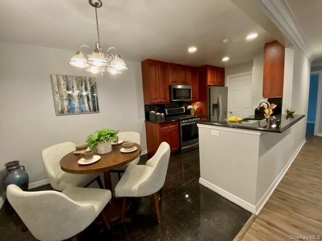 1302 Vista View Drive 1302, Farmingville, NY 11738