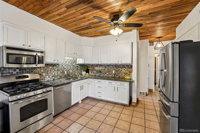 2811 Federal Boulevard, Denver, CO 80211