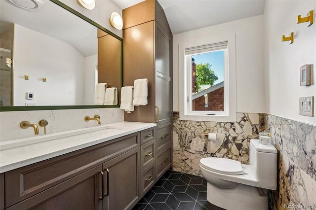 2811 Federal Boulevard, Denver, CO 80211