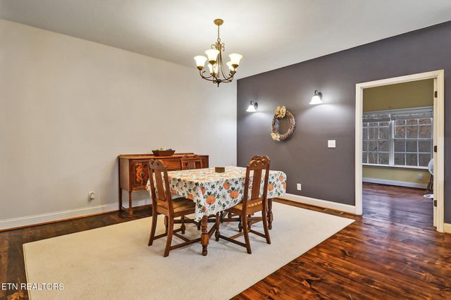 1035 Gray Eagle Drive, Crossville, TN 38572