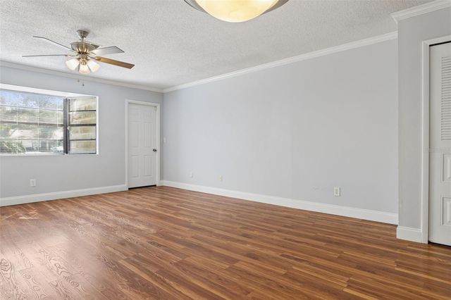 10307 COUNCILS WAY, Tampa, FL 33617