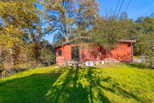 6433 Mother Lode Dr, Placerville, CA 95667