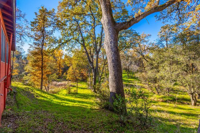 6433 Mother Lode Dr, Placerville, CA 95667