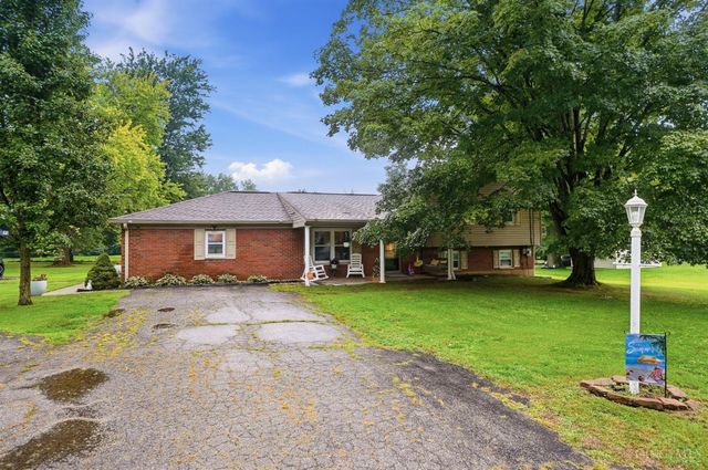 1439 Lyons Road, Pierce Twp, OH 45102
