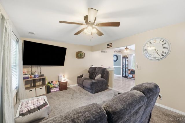 1439 Lyons Road, Pierce Twp, OH 45102