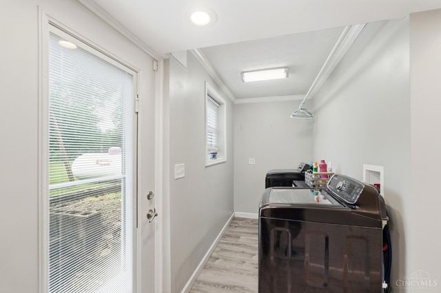 1439 Lyons Road, Pierce Twp, OH 45102