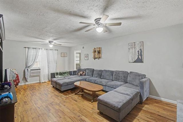3 Hammond Drive SW, Plainville, GA 30733