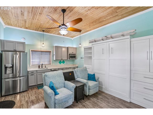 1810 Ne 123RD Ave, Vancouver, WA 98684