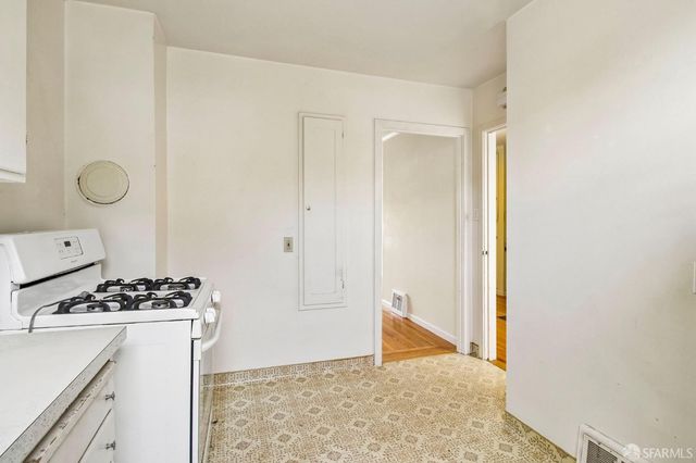 390 Teddy Avenue, San Francisco, CA 94134
