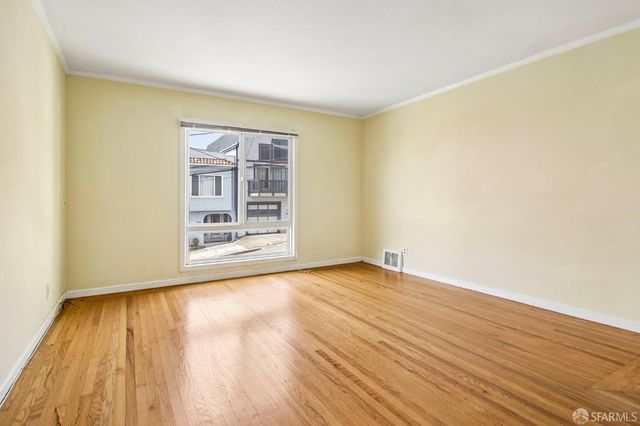 390 Teddy Avenue, San Francisco, CA 94134