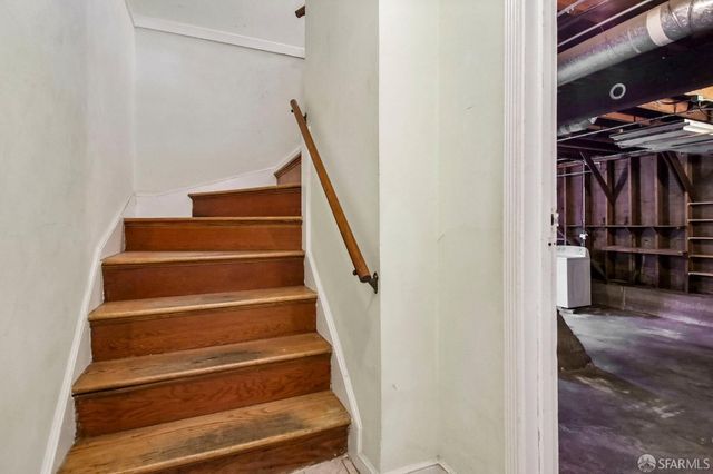390 Teddy Avenue, San Francisco, CA 94134
