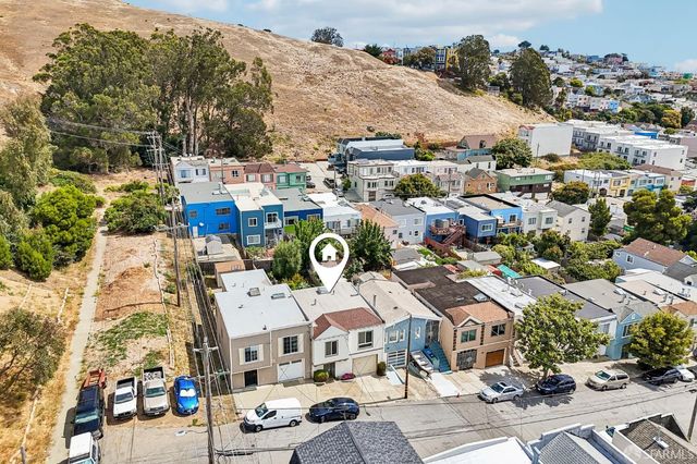 390 Teddy Avenue, San Francisco, CA 94134