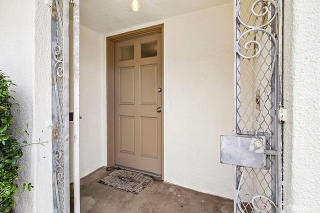 390 Teddy Avenue, San Francisco, CA 94134
