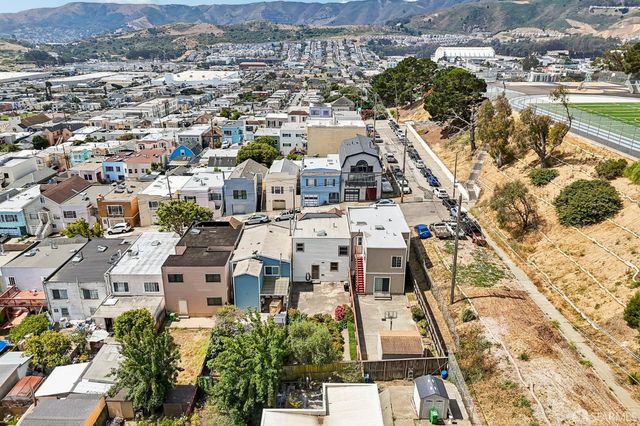 390 Teddy Avenue, San Francisco, CA 94134