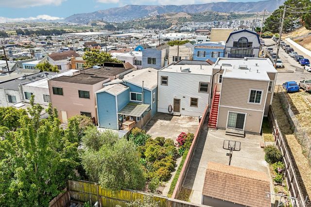 390 Teddy Avenue, San Francisco, CA 94134
