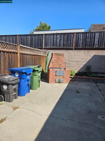 2664 2666 Renton Way, Castro Valley, CA 94546