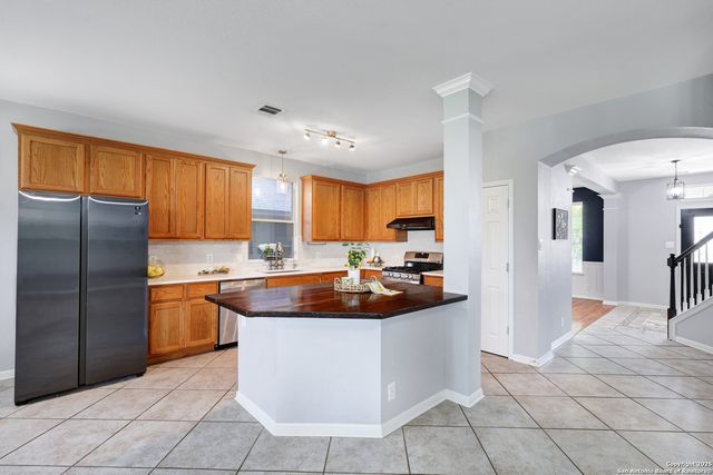 2806 Cascade Mist, San Antonio, TX 78261