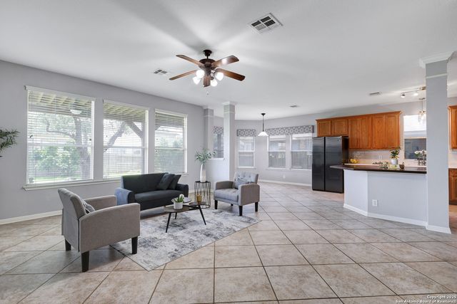 2806 Cascade Mist, San Antonio, TX 78261
