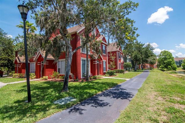 9130 LAKE CHASE ISLAND WAY 9130, Tampa, FL 33626