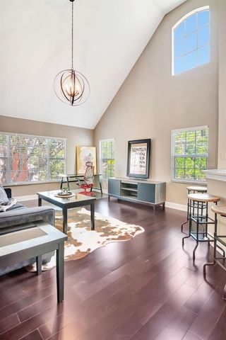 9130 LAKE CHASE ISLAND WAY 9130, Tampa, FL 33626