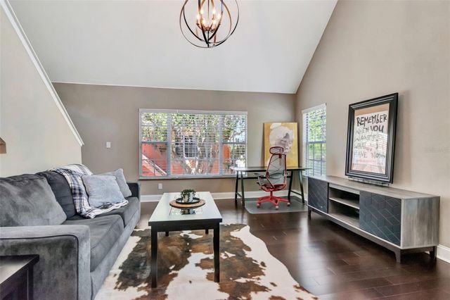 9130 LAKE CHASE ISLAND WAY 9130, Tampa, FL 33626