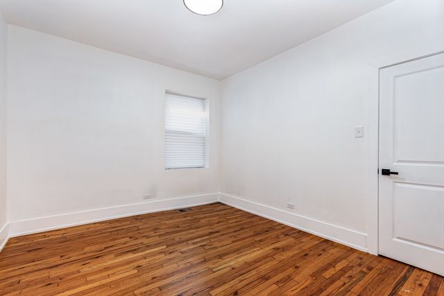 6336 S EBERHART Avenue, Chicago, IL 60637