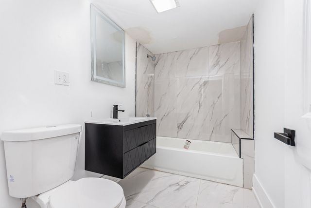 6336 S EBERHART Avenue, Chicago, IL 60637