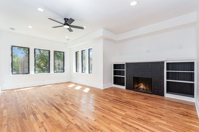 6336 S EBERHART Avenue, Chicago, IL 60637