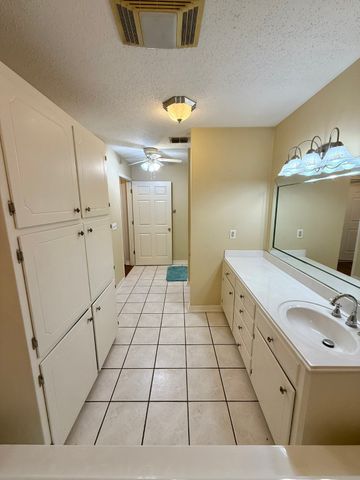 11535 Timber Ridge Drive, Keithville, LA 71047