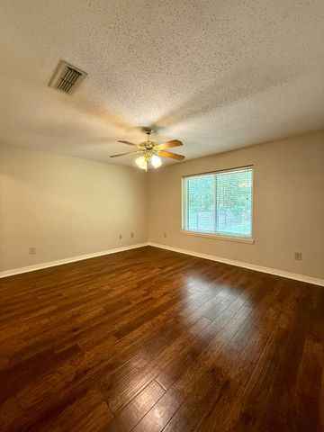 11535 Timber Ridge Drive, Keithville, LA 71047