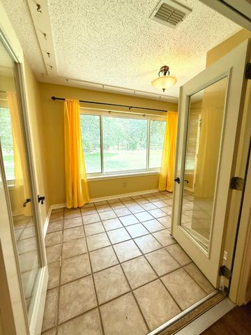 11535 Timber Ridge Drive, Keithville, LA 71047