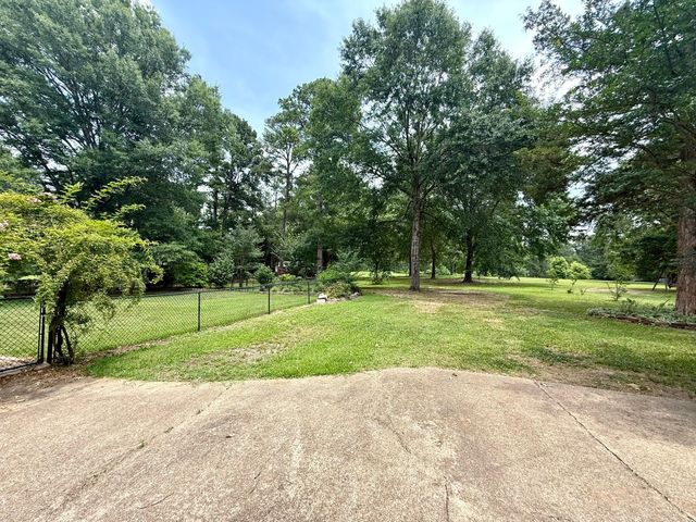 11535 Timber Ridge Drive, Keithville, LA 71047
