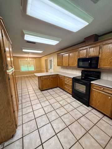 11535 Timber Ridge Drive, Keithville, LA 71047