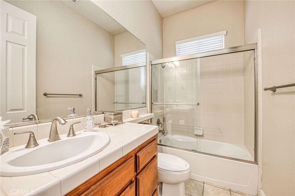 Image 29 of property listing at 8405 N Paula, Fresno, CA 93720