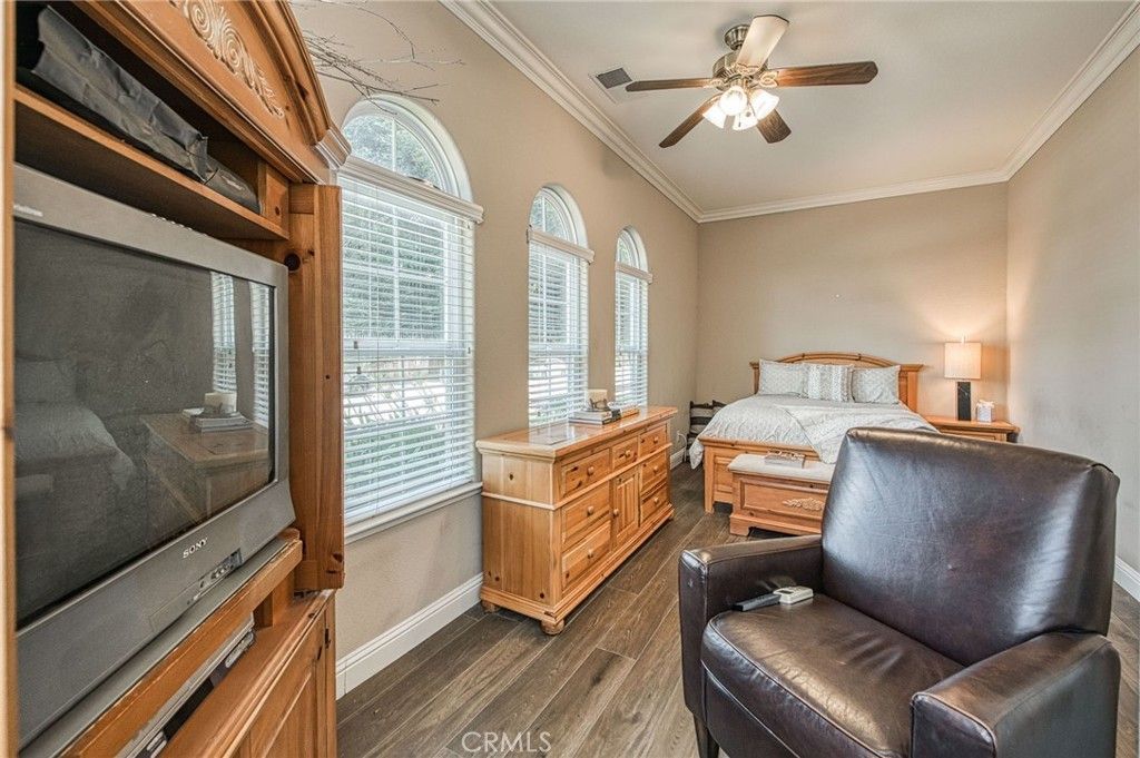 Image 36 of property listing at 8405 N Paula, Fresno, CA 93720