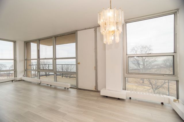6730 S South Shore Drive 501, Chicago, IL 60649