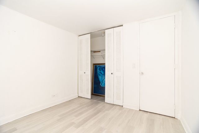 6730 S South Shore Drive 501, Chicago, IL 60649