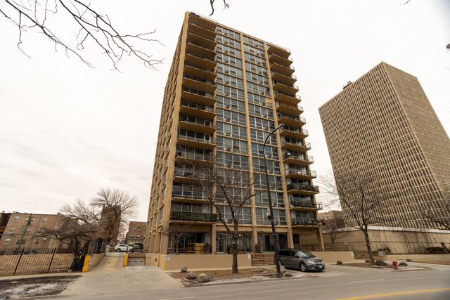 6730 S South Shore Drive 501, Chicago, IL 60649