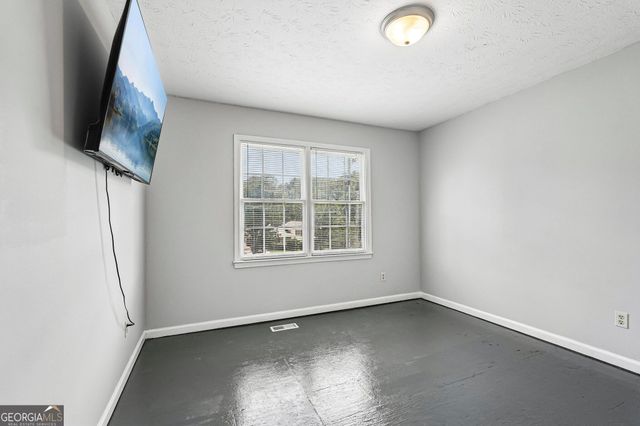 52 Aspen Lake Trace, Newnan, GA 30263