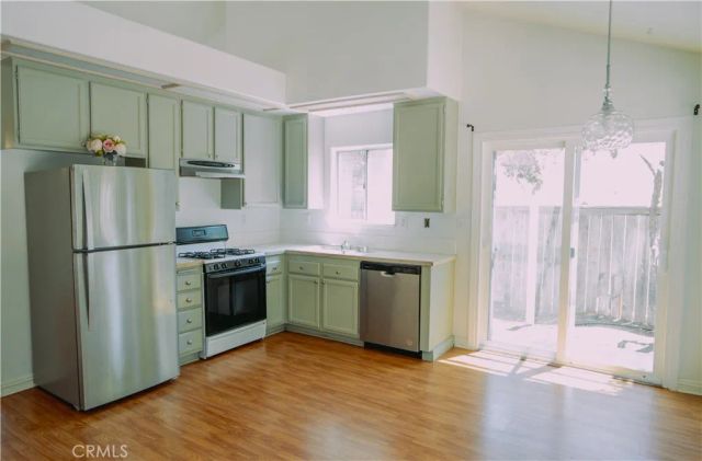 25205 Via Las Lomas, Murrieta, CA 92562