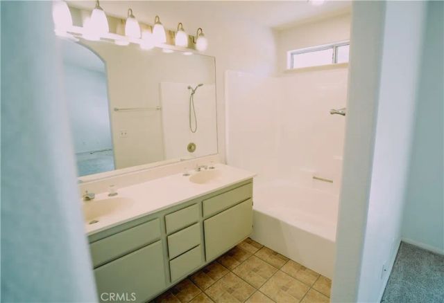 25205 Via Las Lomas, Murrieta, CA 92562