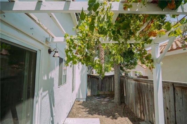 25205 Via Las Lomas, Murrieta, CA 92562