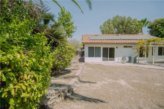 25205 Via Las Lomas, Murrieta, CA 92562