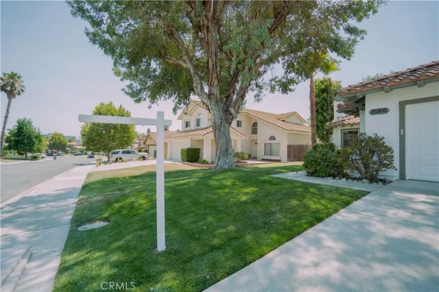 25205 Via Las Lomas, Murrieta, CA 92562