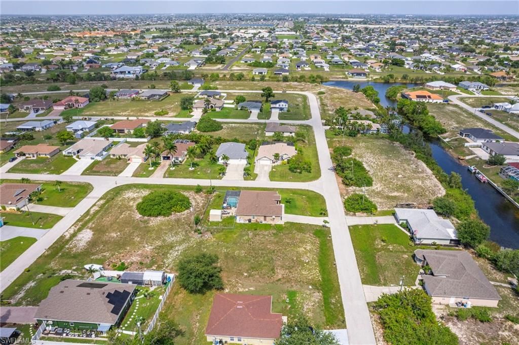 2021 NW 4th ST, CAPE CORAL, FL 33993 — photo 3