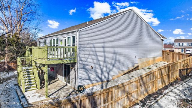 214 Garnette Ct, Mt Washington, KY 40047