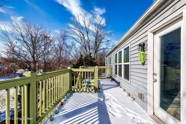 214 Garnette Ct, Mt Washington, KY 40047