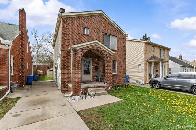 6795 Heyden Street, Dearborn Heights, MI 48127